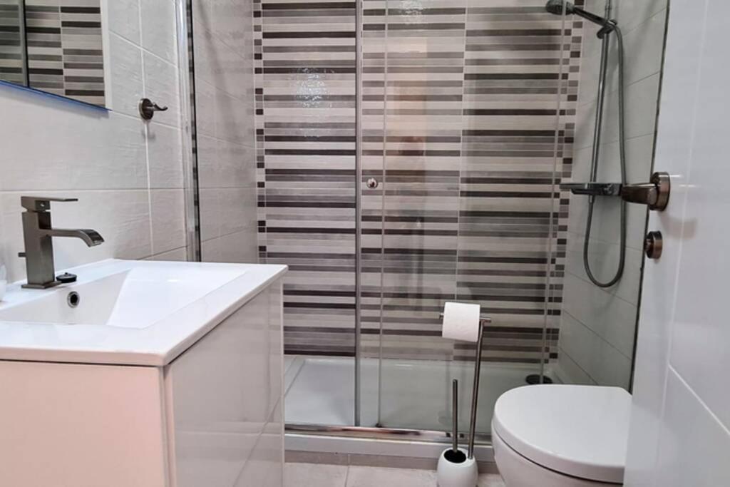 Apartamento Lujoso Y Moderno Vistas Panoramicas Al Mar Μαρμπέλλα Εξωτερικό φωτογραφία